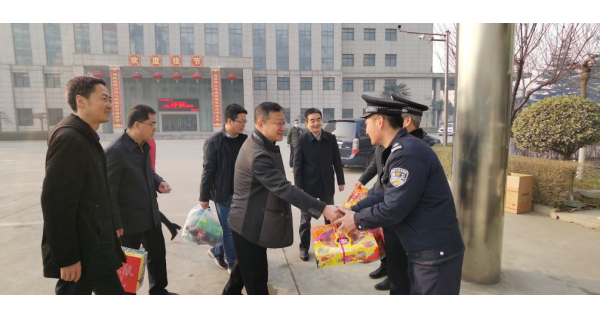 公司領導春節(jié)慰問送關懷！